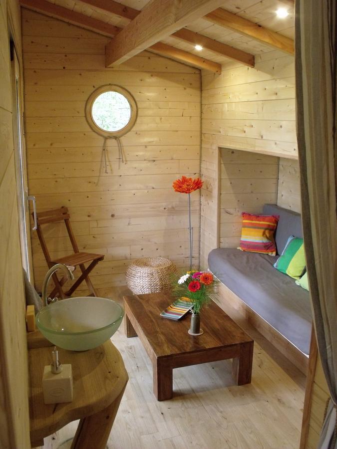 La Cabane Du Vieux Chene Susmiou Ngoại thất bức ảnh