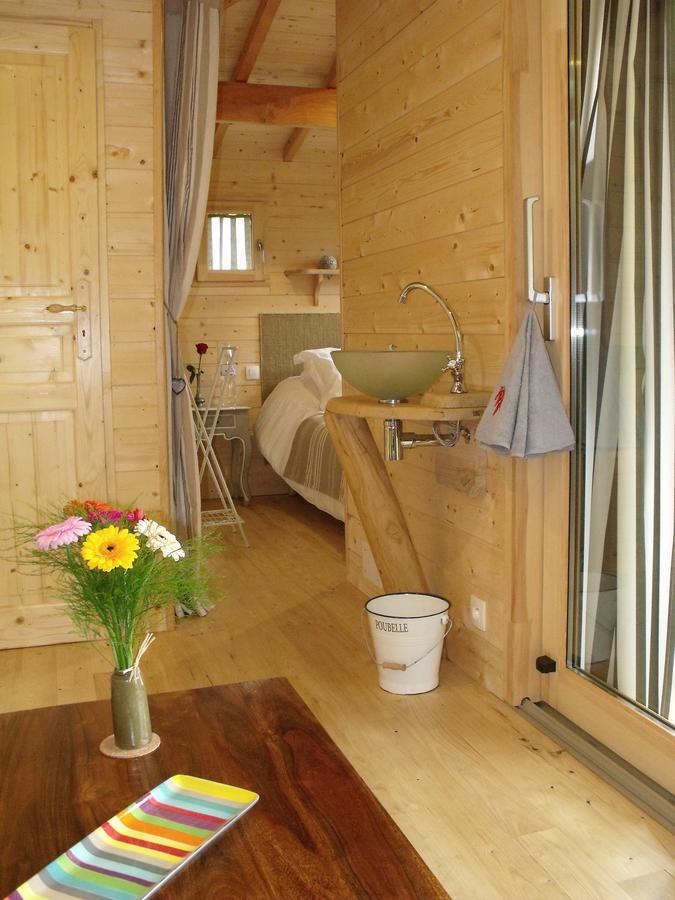 La Cabane Du Vieux Chene Susmiou Ngoại thất bức ảnh